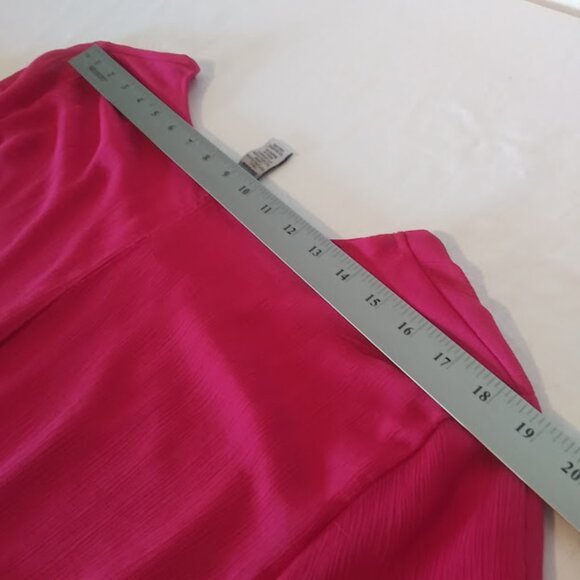 Catherines women's size 2X (22/24) hot pink top - Picture 11 of 15